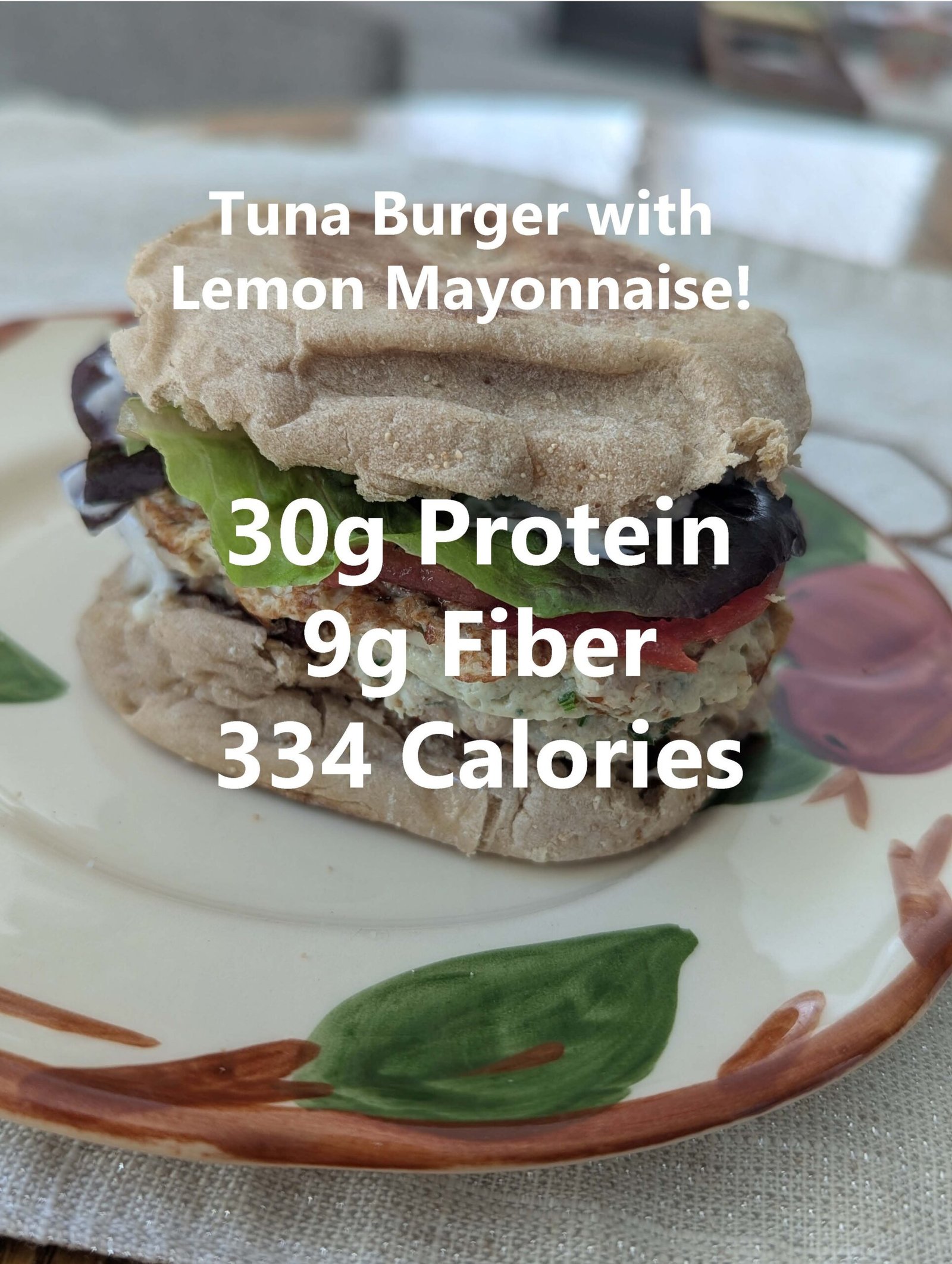 tuna burger with lemon mayonnaise